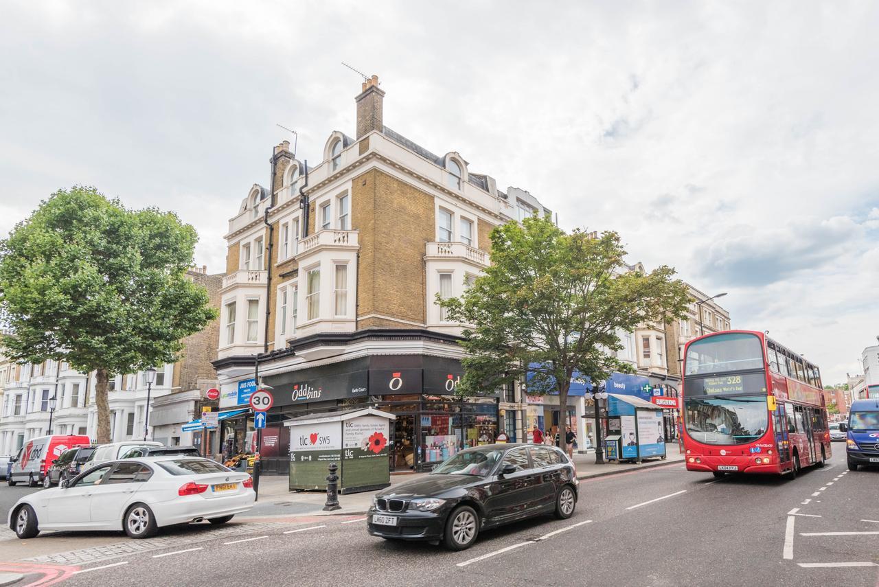 Lovely Chelsea Home Near The Thames By Underthedoormat London Eksteriør billede